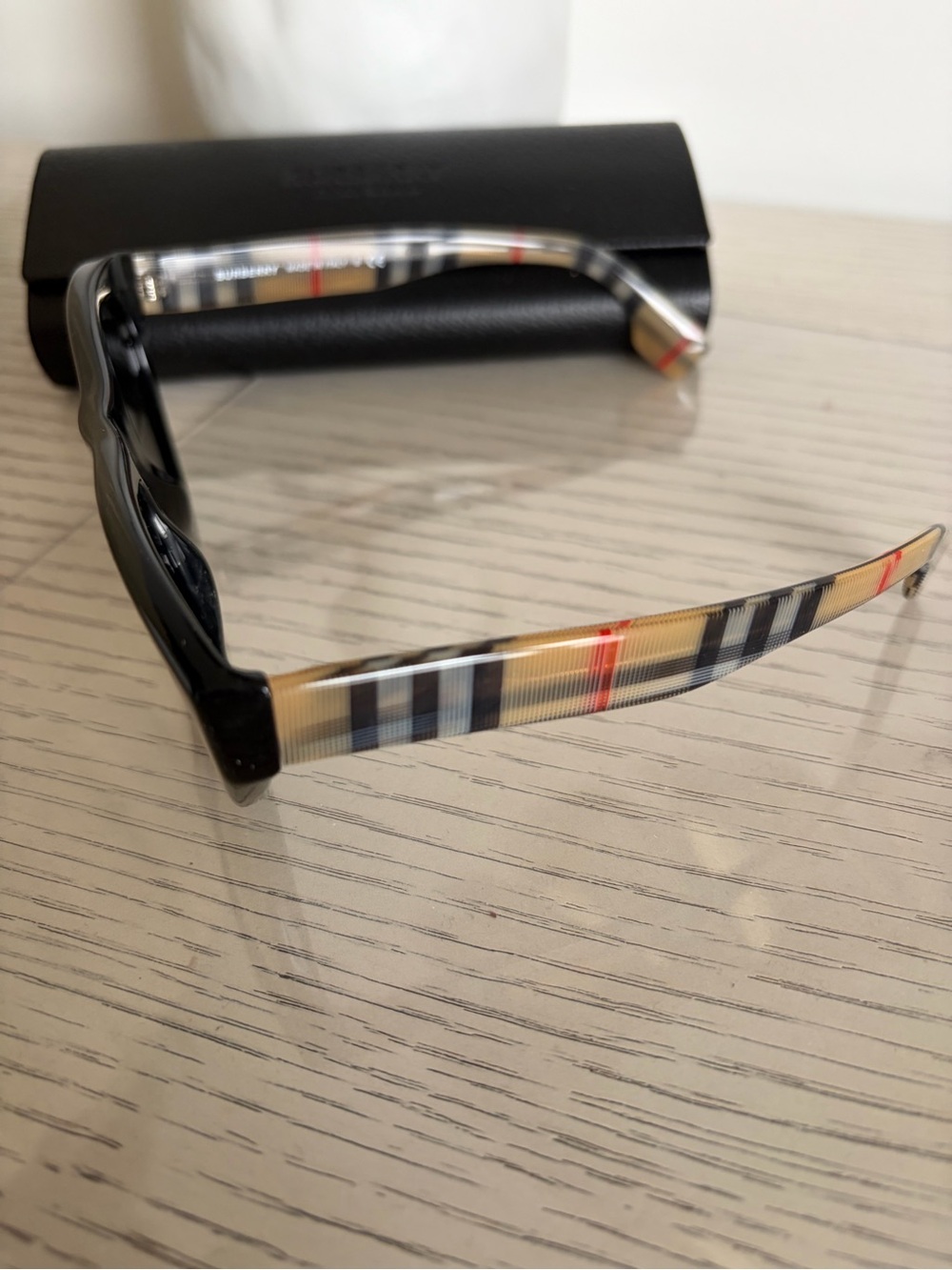 Burberry Black Frame Glasses with Beige Plaid Arms - Picture 1 of 4